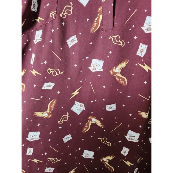 Torrid Harry Potter Georgette Harper Blouse Plus Size 6X Red Stars Wands - Picture 5 of 6